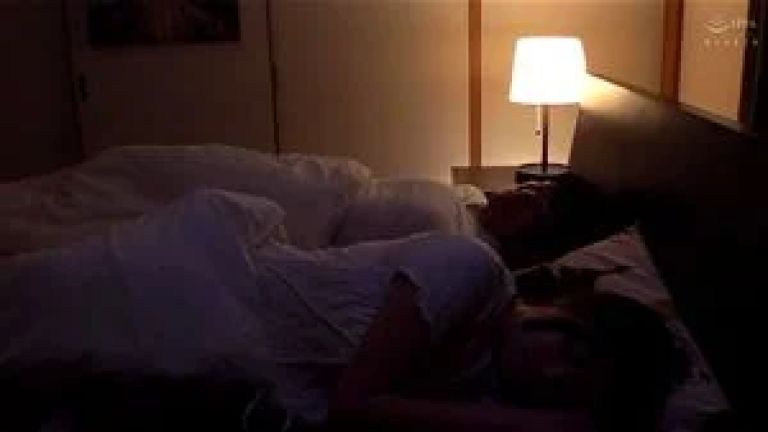 Asian MILF sex