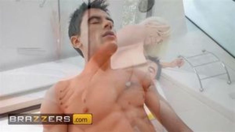 Brazzers - Jordi Stumbles Upon Blondie Fesser & Her Dirty Hobby & She Decides To Fuck His Huge Dick