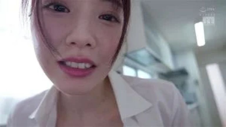 Asian babe blowjob