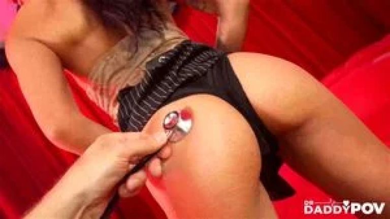 Avery Black Visits Doctor For Intimate Treatment
