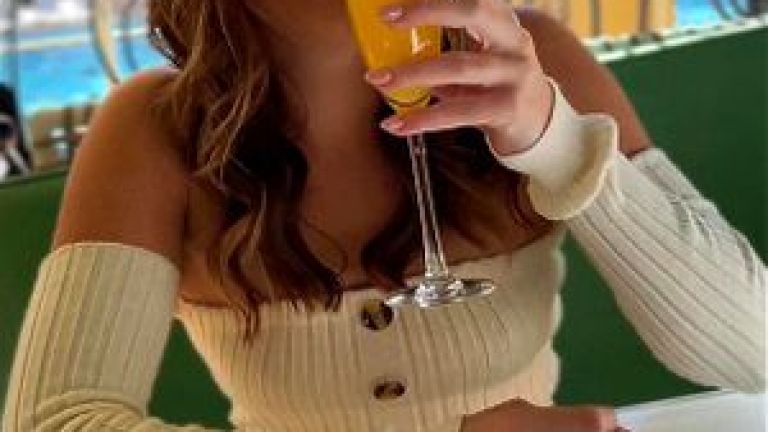 Breakfast And A Bubble Bath With Katie Kush