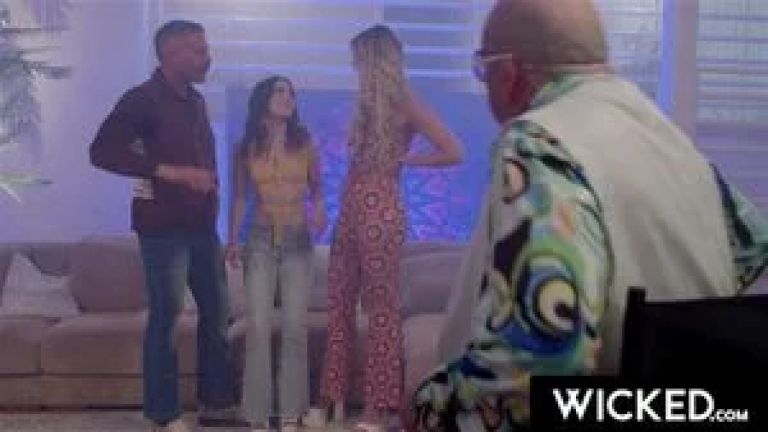 WICKED - Busty College Cutie MELODY MARKS Moves To LA To Become a SEX WORKER as SUNNY GOLDMELONS