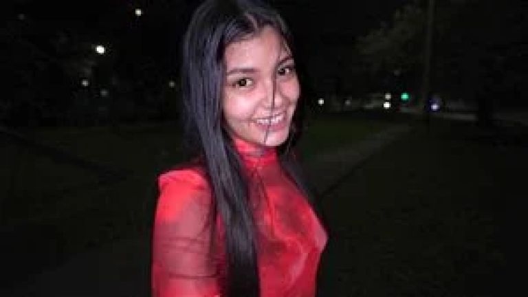 Horny Girlfriend Can’t Wait To Get Home And Fuck