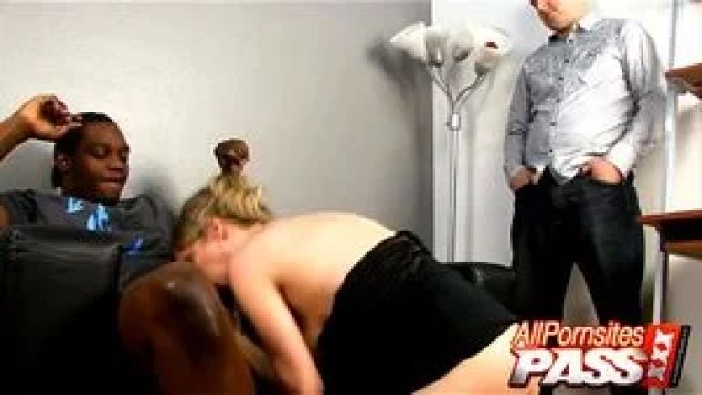 Cheating Wife Devours BBC Blowjob