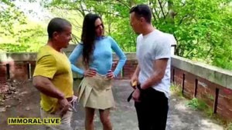 Fat Ass Freedom Lover Briseida Myers Fucked In Public Park And Double Penetrated