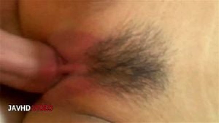 Bow's Intimate Encounter with a Local Lover