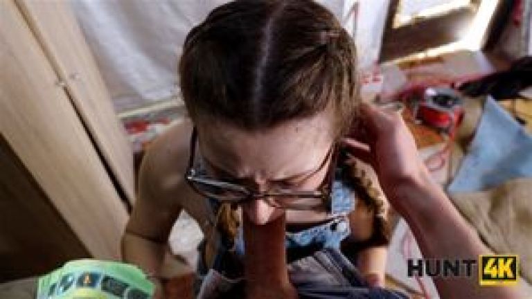HUNT4K. This nerdy girl knows the best place to get fucked in the ass