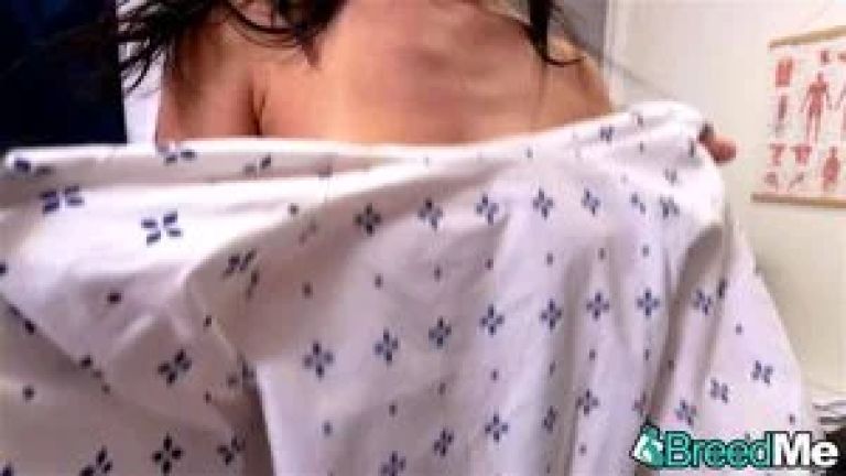 BreedMe- Scarlett Alexis Gets A Very Thorough Physical Test And A Huge Creampie