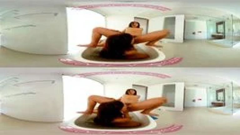 VR Bangers Outrages Step Mom Syren De Mer Eats Abella Danger's Pussy VR porn