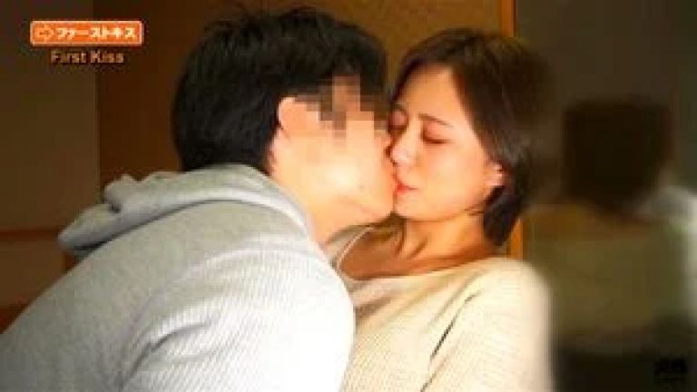 Japanese kissing game social experiment leads to sex