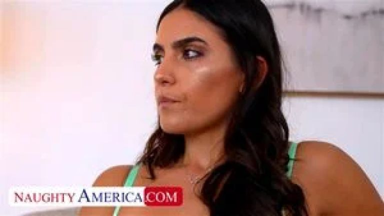 Isa Bella Masters the Art of Handling a Heavy Hitter