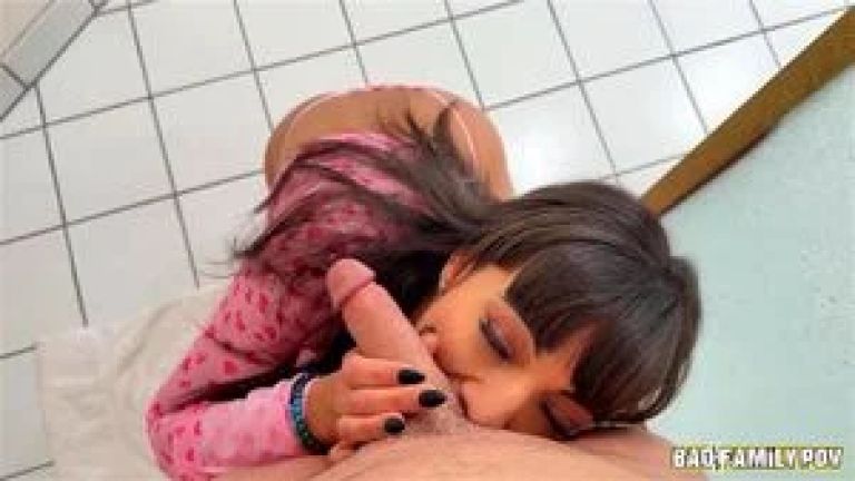 My Stepdaughter Won’t Let Me Leave Without Her Load